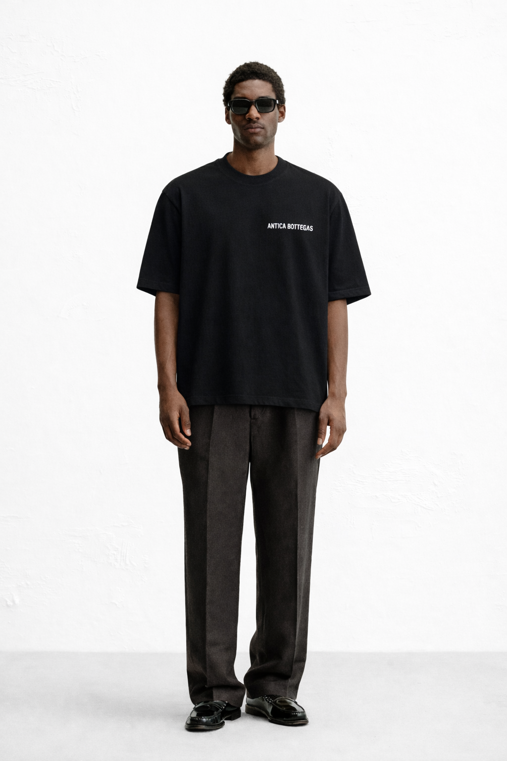 Special Guest Tee Black